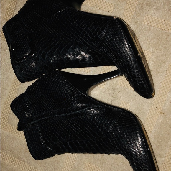 Burberry boots. Black